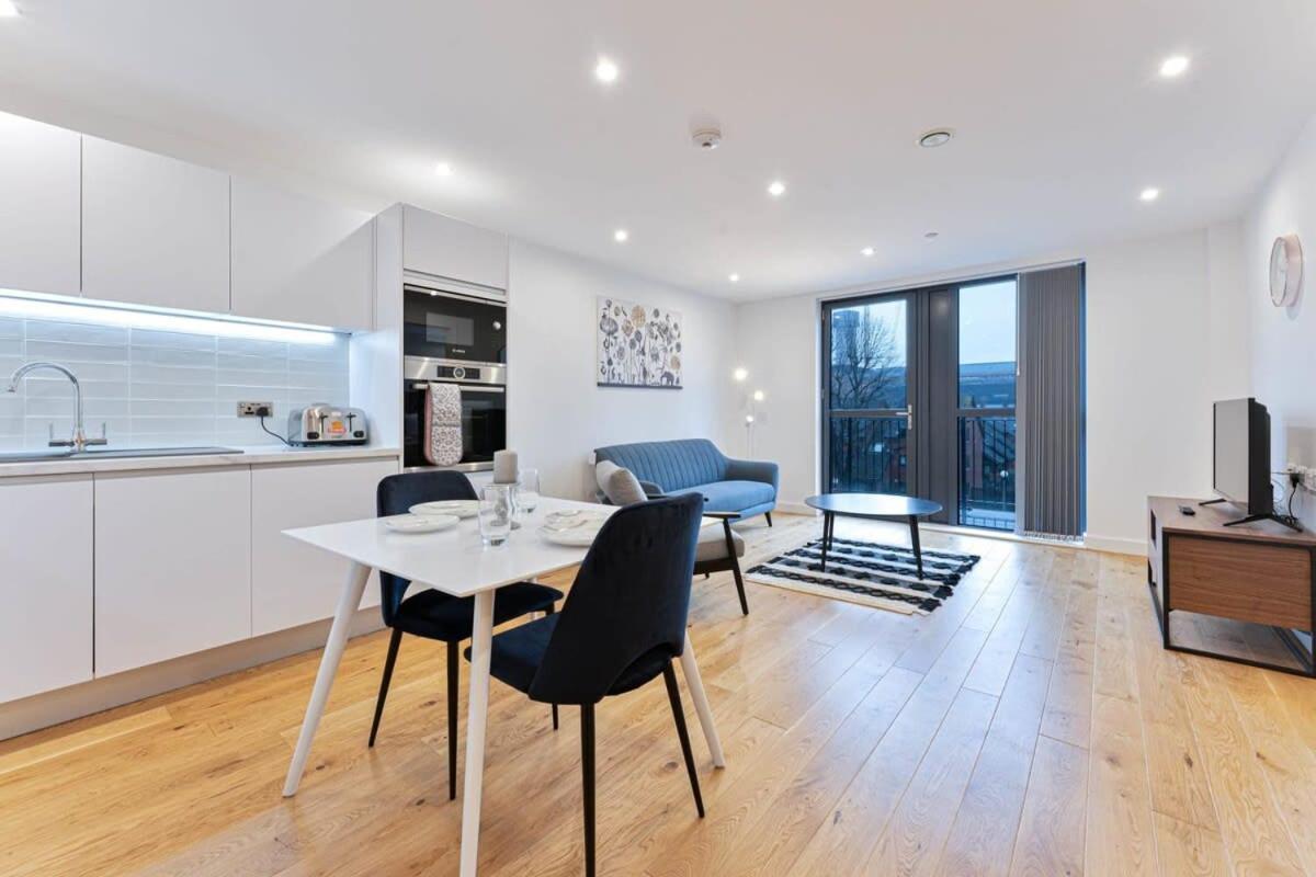 Lovely 1 Bedroom Apartment In Central Location Birmingham Kültér fotó